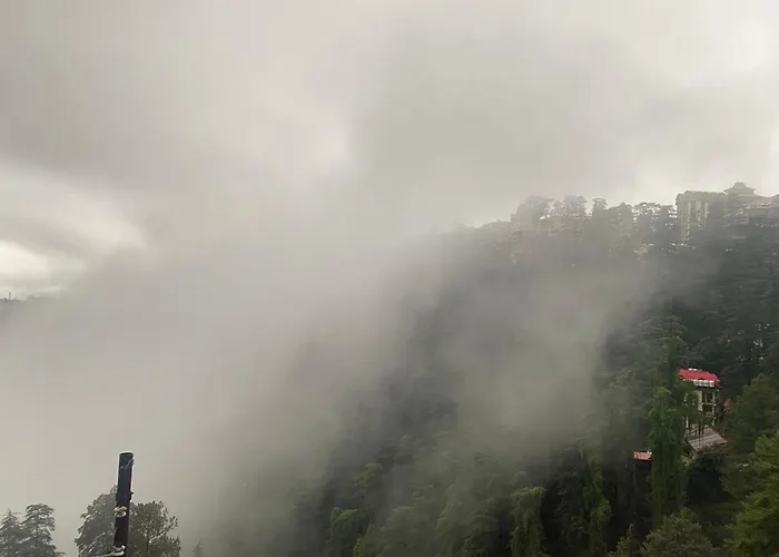 Cozy Cove - Newly Built 3Bhk Duplex With Rare Valley View