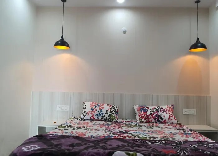 Cozy Cove - Newly Built 3Bhk Duplex With Rare Valley View